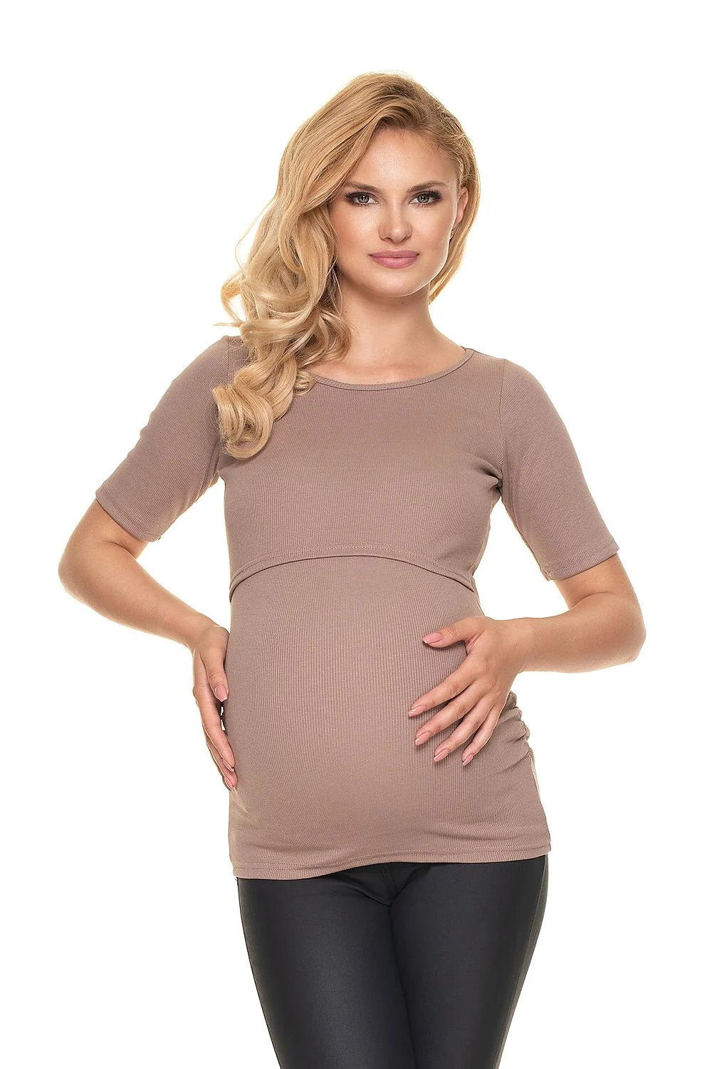 Chemisier maternité coton bleu ajusté pour confort allaitement mode casual femme enceinte élégante
