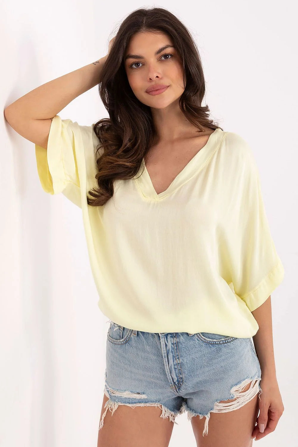 Tenue Casual Chic Deux Pièces Femme Top Chemisier Viscose Manches Courtes Short Jeans Effiloché Jaune Pâle Bleu