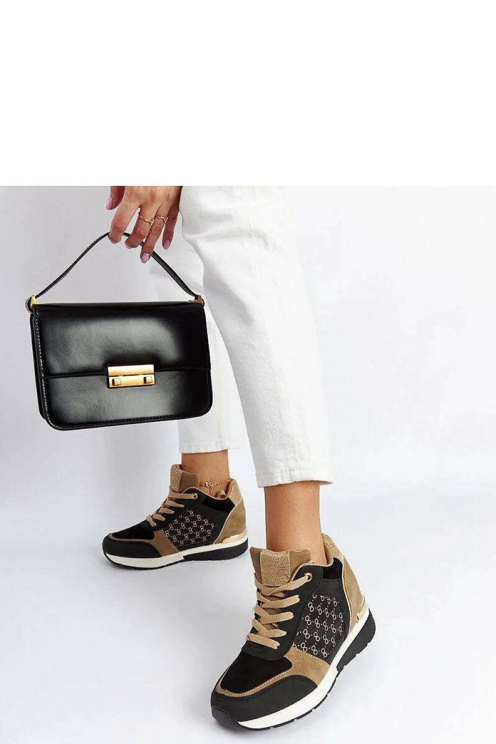 baskets montantes compensées femme noir beige daim lacets beiges semelle plateforme blanche tranche metallique doree monogramme col rembourré sac cuir