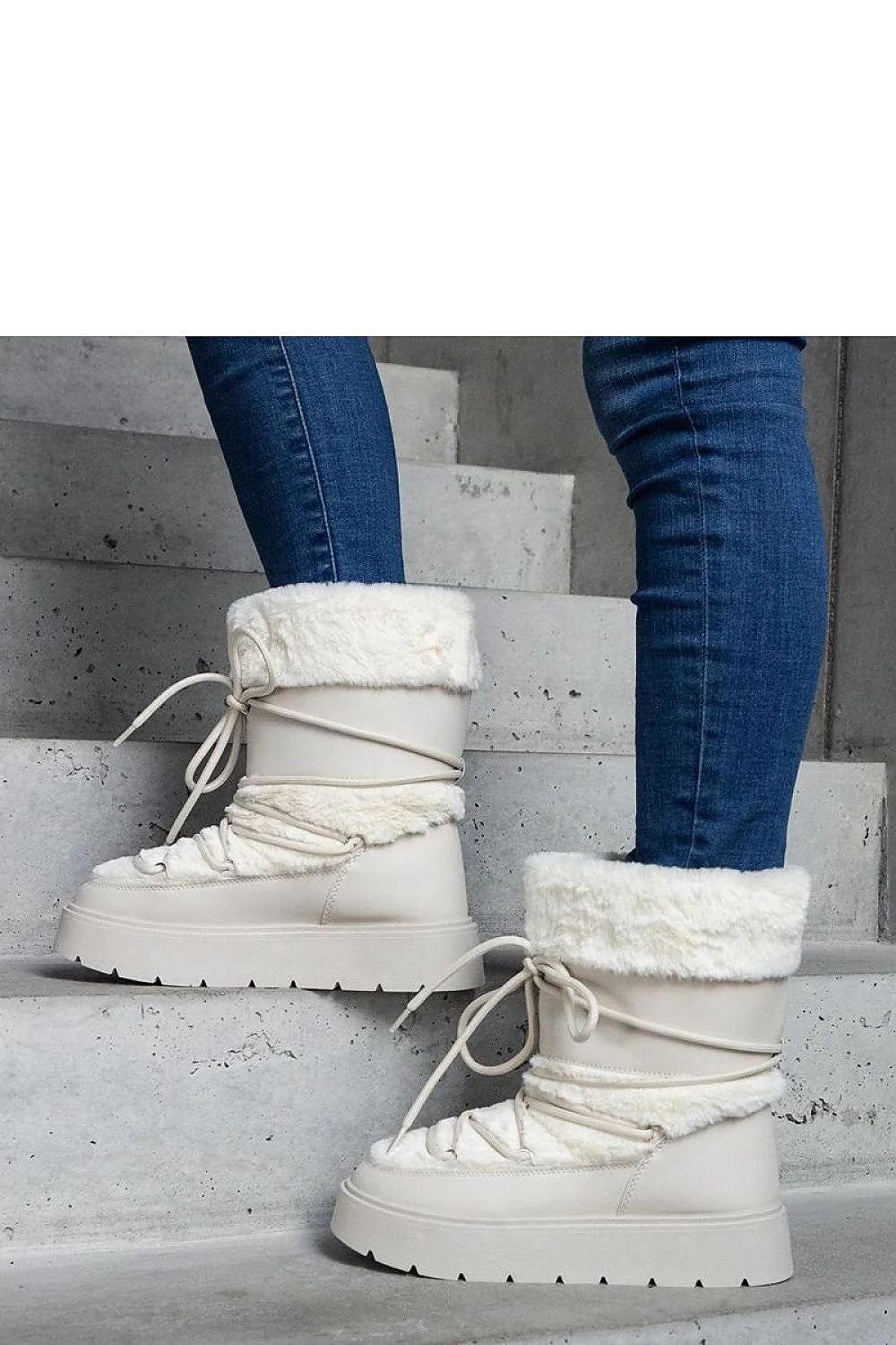 Bottes de neige Solea pour femmes isolées fourrure synthétique beige clair style moderne hiver