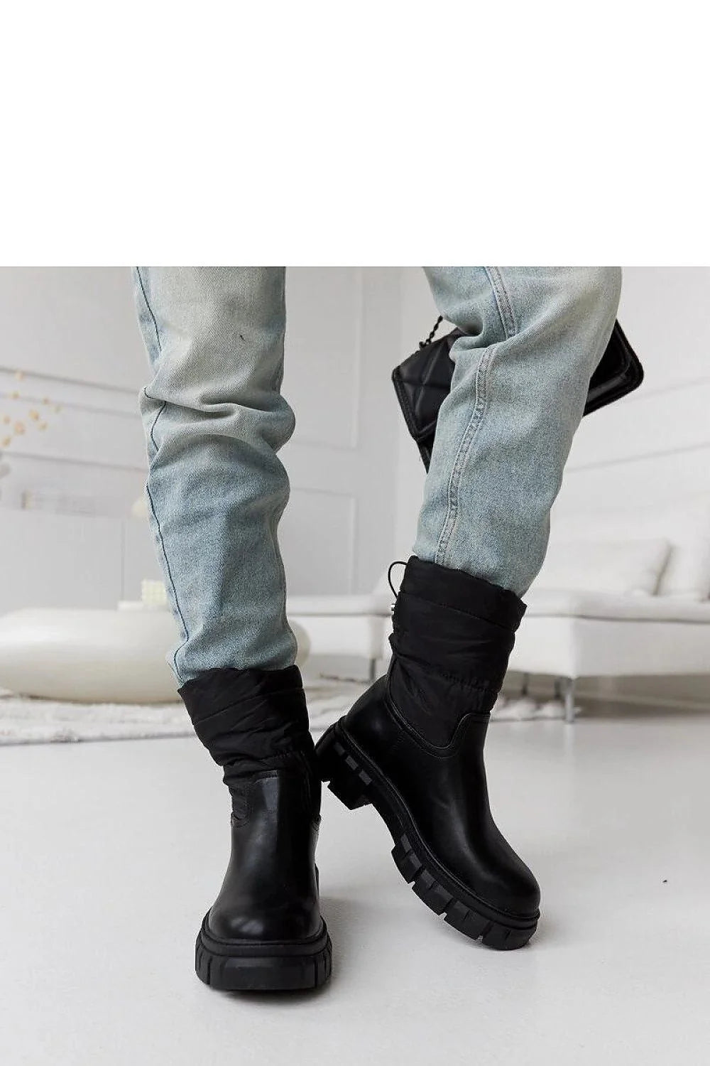 Bottes de neige pour femme design moderne en cuir noir matelassé Hoffman isolation supérieure semelle épaisse hiver 2023