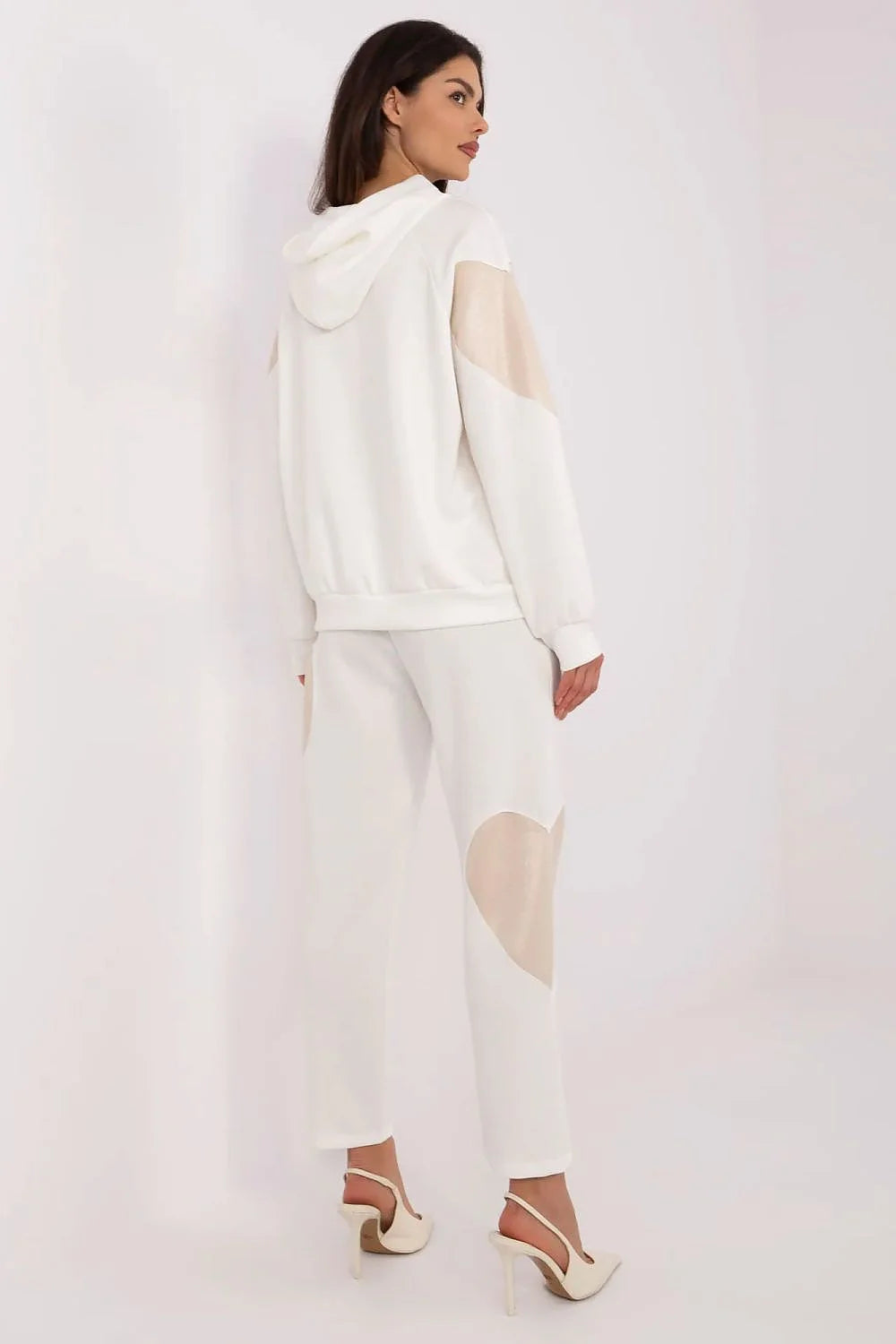 Ensemble Italy Moda pour femme en blanc avec cœurs beige, sweat à capuche, pantalon taille haute, confortable et stylé