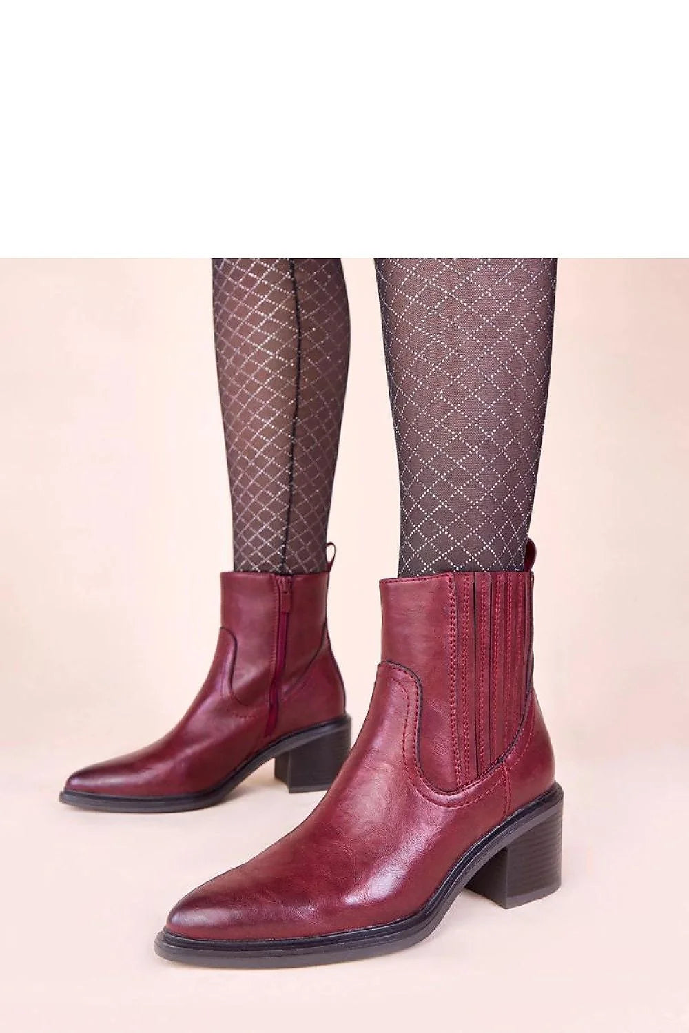 bottines bordeaux cuir synthétique talon bloc 7cm bout pointu tige cheville surpiqûres décoratives empiècements élastiques fermeture éclair semelle noire Gemre