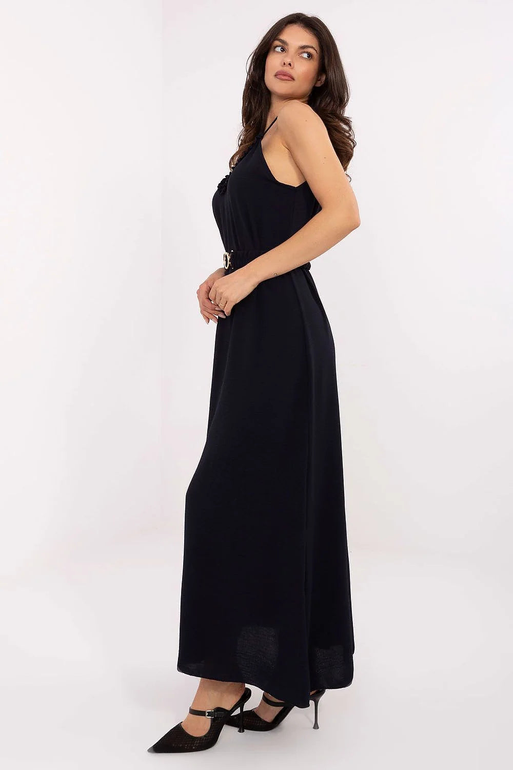 Robe de jour élégante Och Bella summer maxi robe à bretelles décolleté V volant noir fluide femme