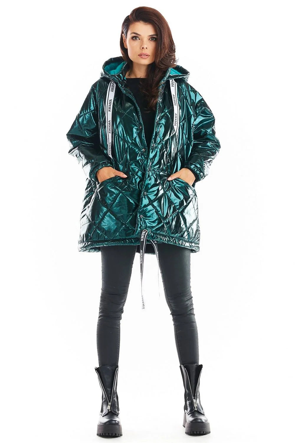 Veste matelassée oversize polyester moderne élégante avec capuche féminine parfaite hiver noir tendance