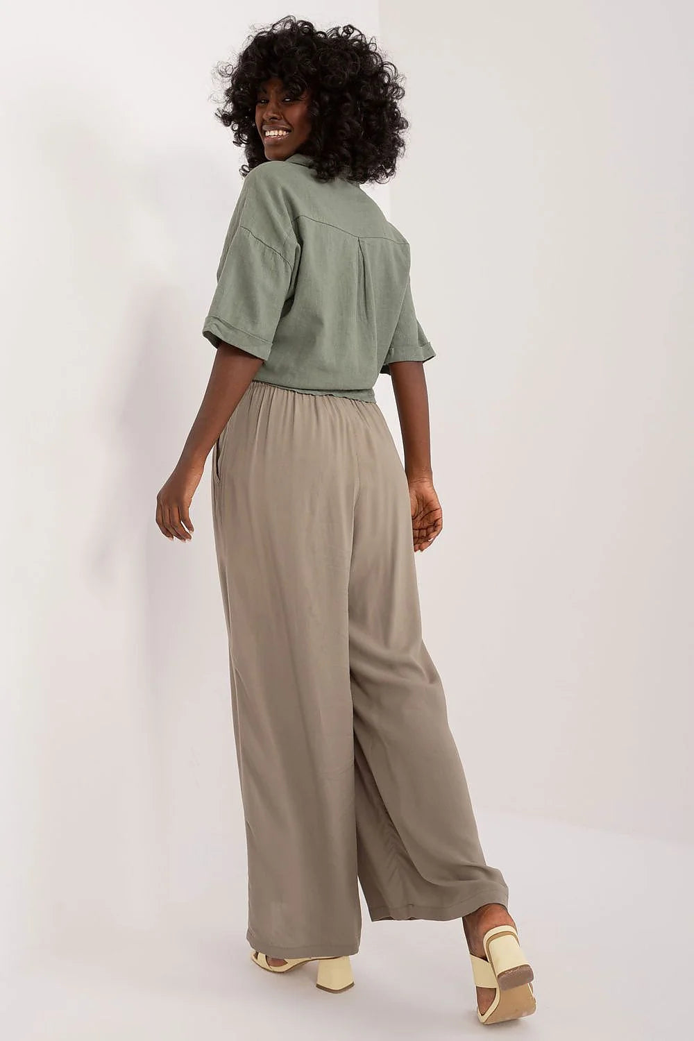 pantalon femme palazzo taille haute large viscose légère fluide taupe élégant décontracté chic élastique cordon poches latérales drapé confortable stretch