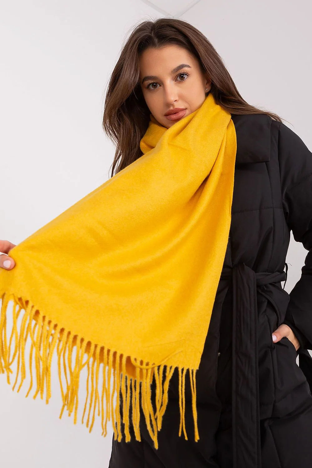 Écharpe pour femme jaune vif style classique franges en laine ou acrylique doux longueur 196 cm hiver