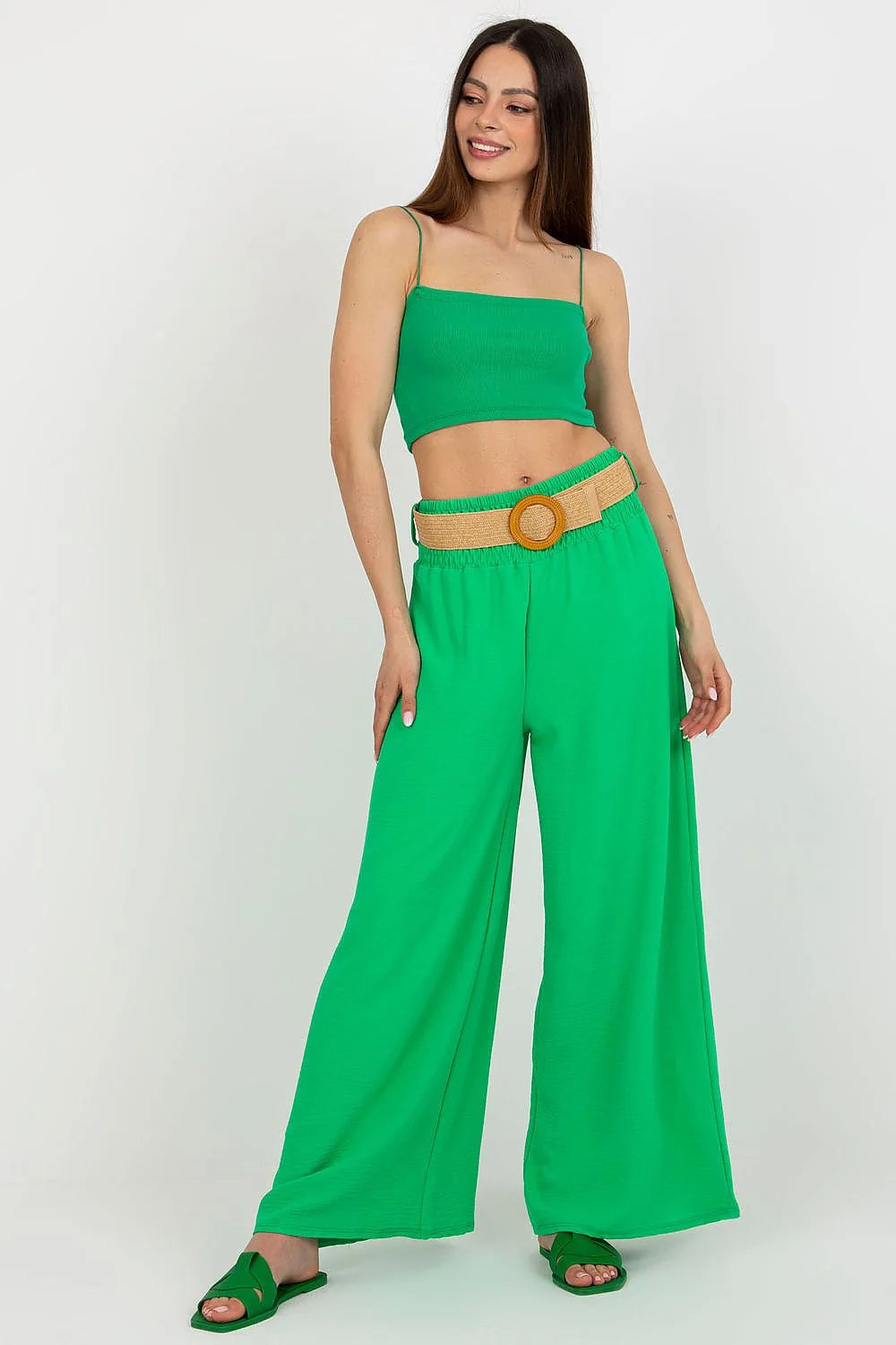 Ensemble femme crop top et pantalon large Italy Moda style moderne couleur verte vif matières légères élasthanne polyester ceinture universelle