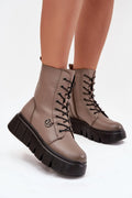 bottines femme cuir écologique taupe montantes lacets plateforme massive semelle crantée bout arrondi œillets métalliques médaillon argenté doublure chaude confortable