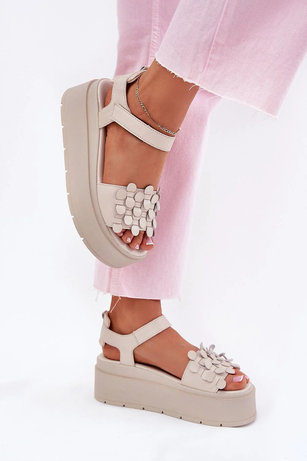 Sandales plateforme style élégant beige cuir naturel ajustement facile femmes occasion quotidienne et spéciale