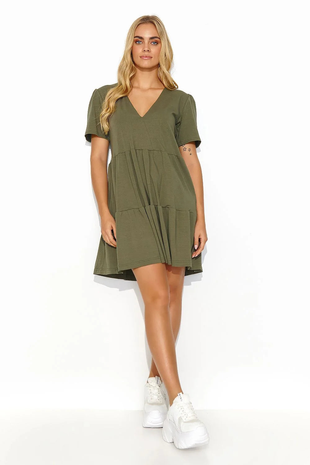 Robe de jour Makadamia en maille légère, style féminin, coupe ample, fronces, sans fermeture, pour femme
