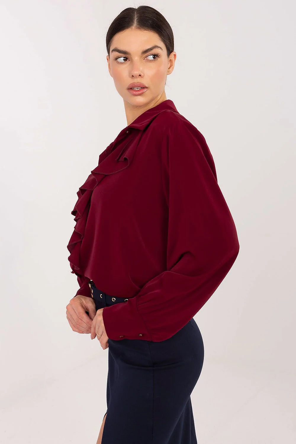 chemise femme manches longues bouffantes poignets col jabot boutons décoratifs polyester haute qualité légère confortable classique élégante
