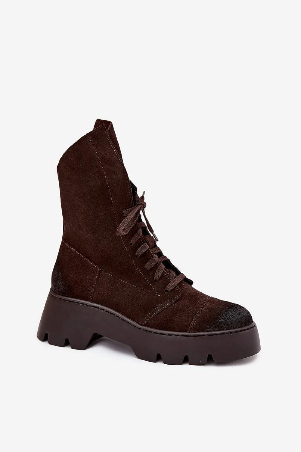 bottines femme suède marron foncé lacées zippées latérales plateforme crantée gomme épaisse tige mi mollet bout rond coutures apparentes