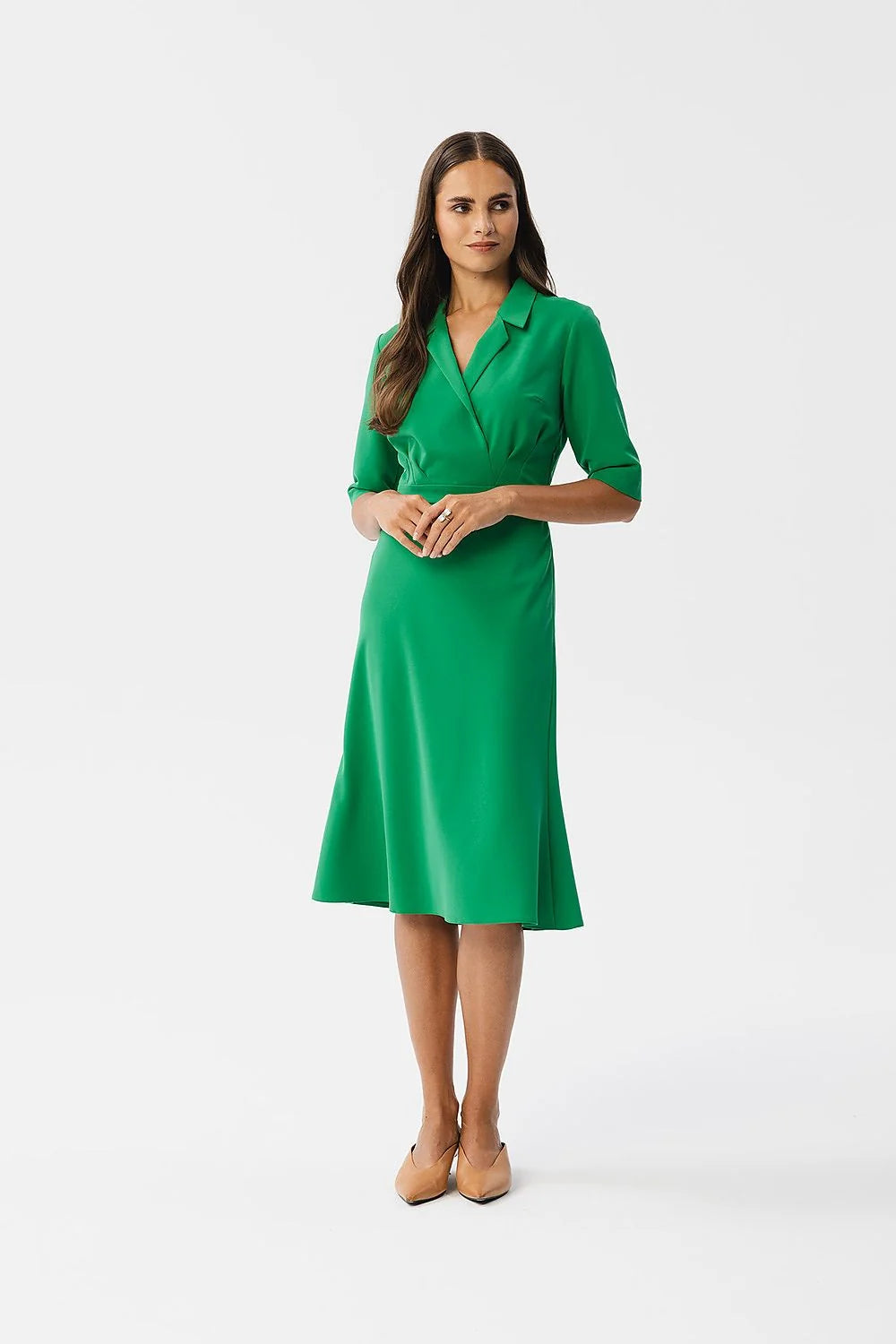 Robe portefeuille élégante style V-neck manches coudées fermeture croisée couleur verte femme