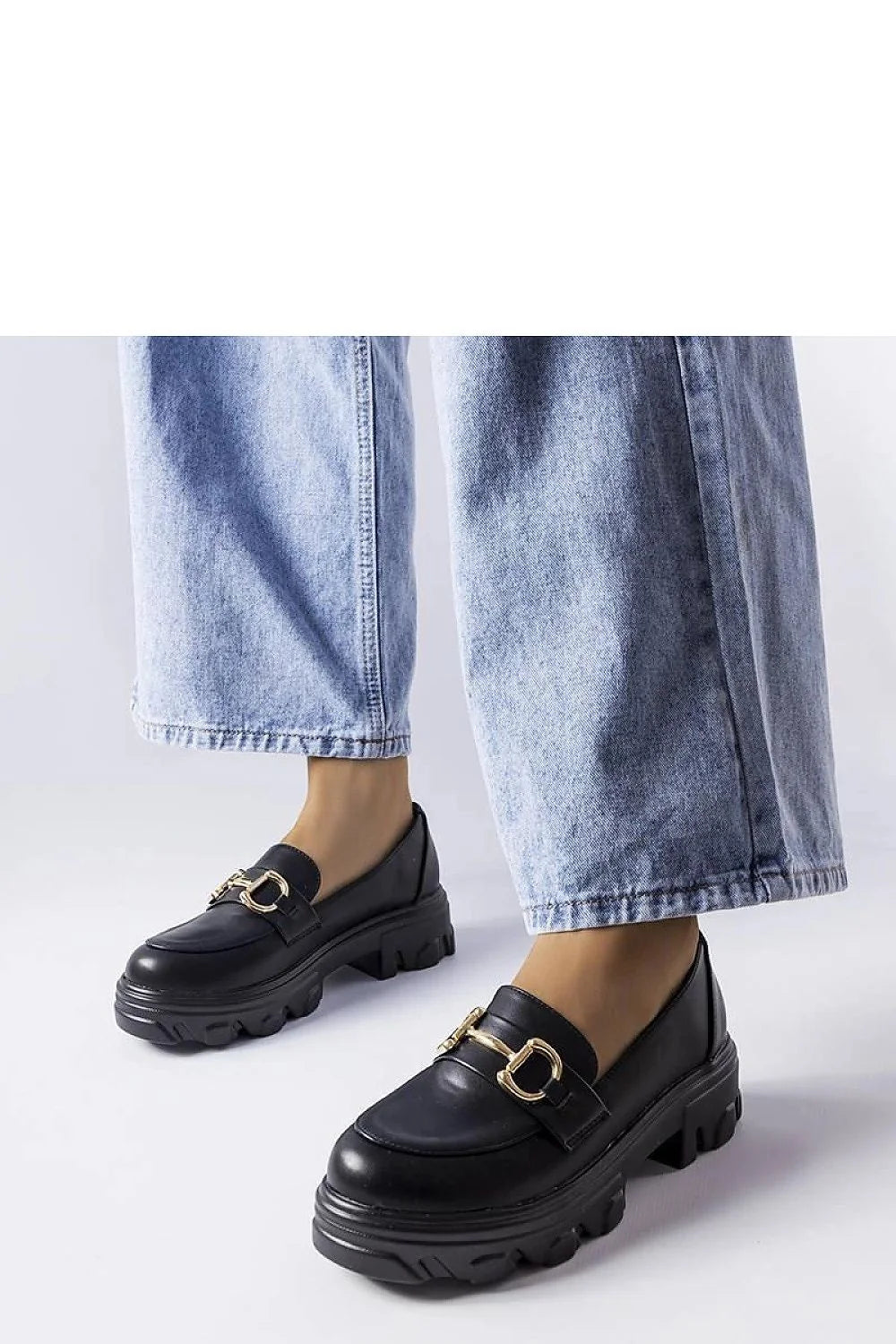 Mocassins pour femmes design moderne élégant cuir noir écologique double boucle dorée semelle épaisse crantée confort durable