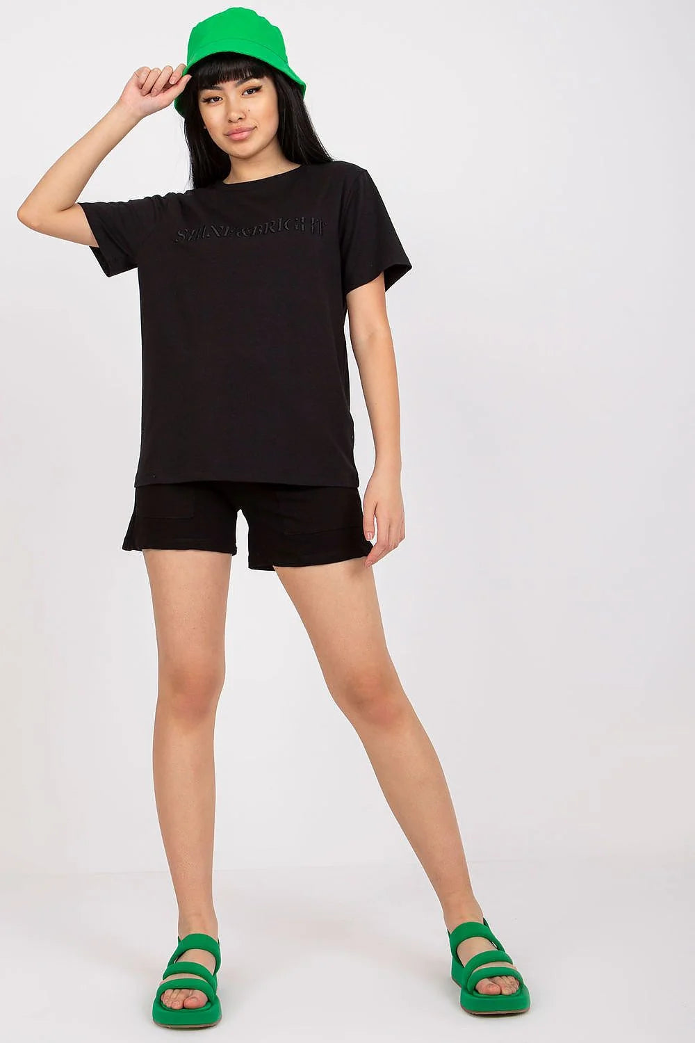 Ensemble chemisier coton stretch lycra short ceinture nouer poches latérales noir sans-motifs manches courtes ample minimaliste moderne casual