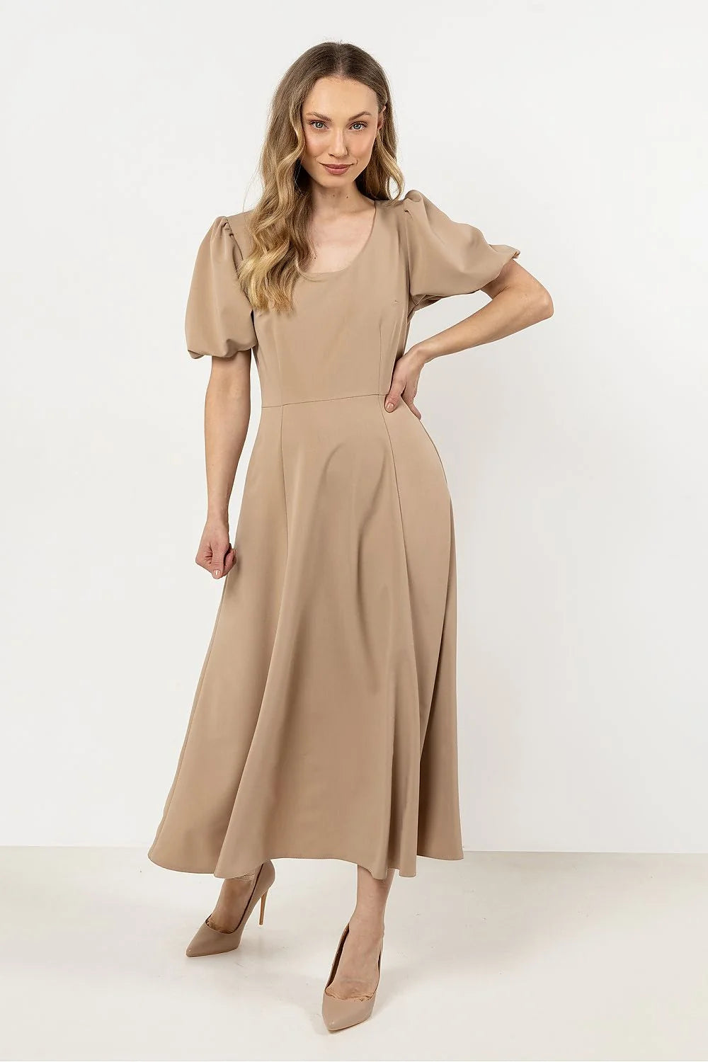 Robe de jour élégante en viscose beige, coupe A, manches bouffantes, occasion polyvalente pour femme