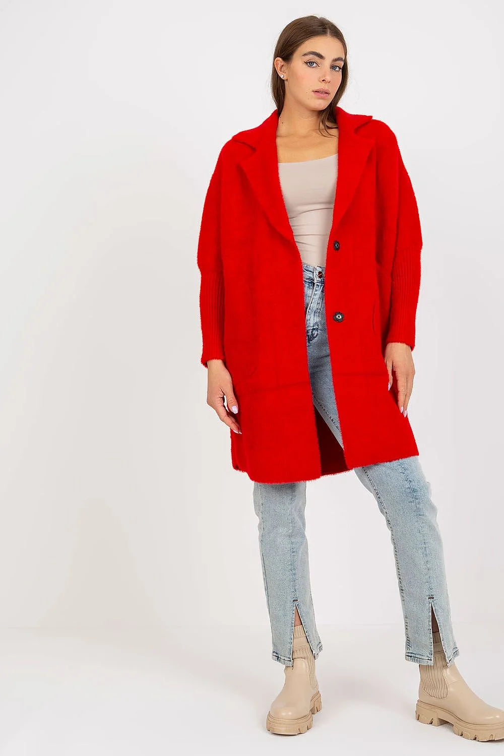 Manteau pour femme élégant long oversize couleur rose antique laine bouclée poches en patch coupe moderne style intemporel