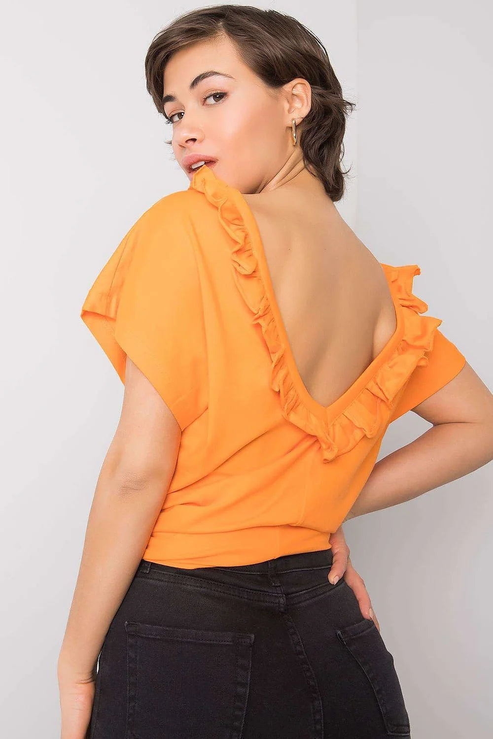 Chemisier élégant pour femme en coton 95% lycra 5% coupe ample manches courtes beige pâle sans motifs