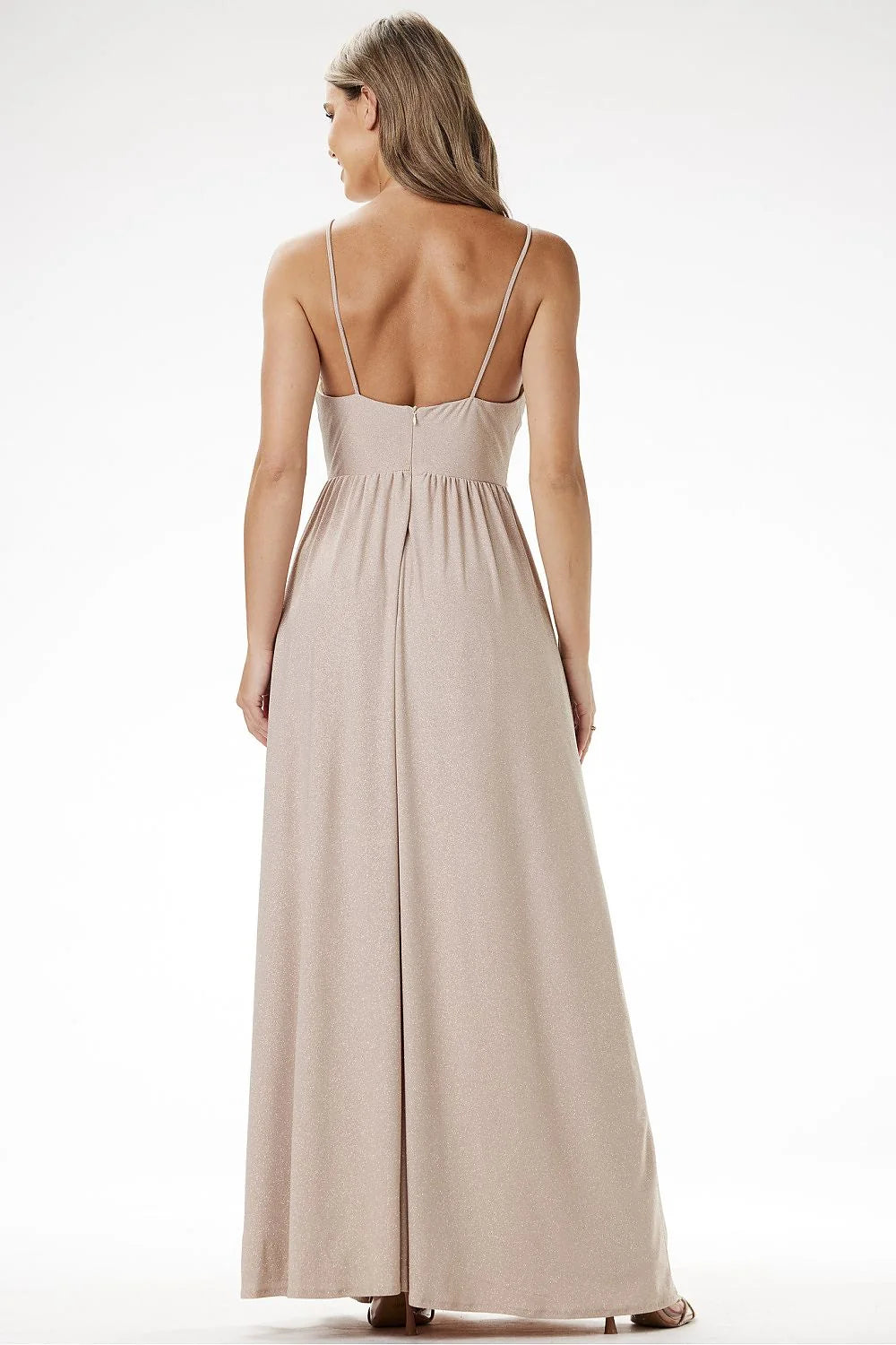 Robe de soirée élégante longue velours paillettes coupe ajustée fente haute sensualité bijoux minimalistes sandales à talons femme