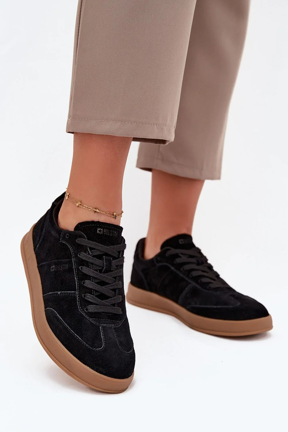 BigStar sneakers femme cuir suédé noir plateforme délicate bout rond semelle gomme marron amorti antidérapante confortable résistante durable rétro tennis