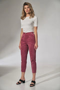 Pantalon femme velours côtelé taille haute élégant moderne magenta confort style chic décontracté
