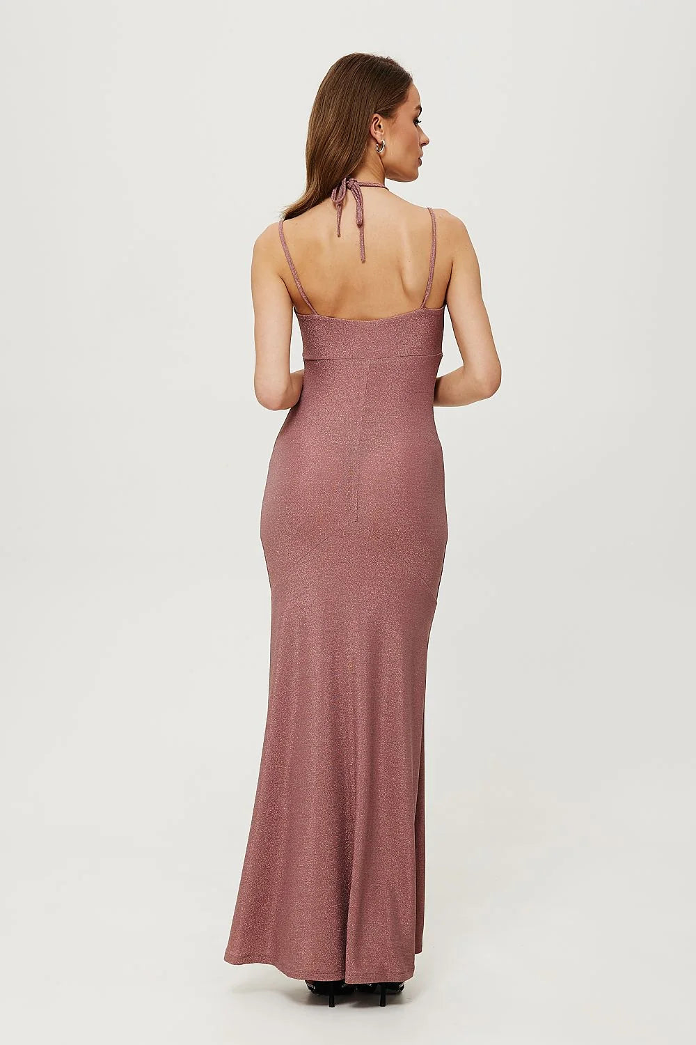 Robe longue élégante pour femme style sweetheart décolleté en V dos nu maille métallique couleur mauve tissu extensible