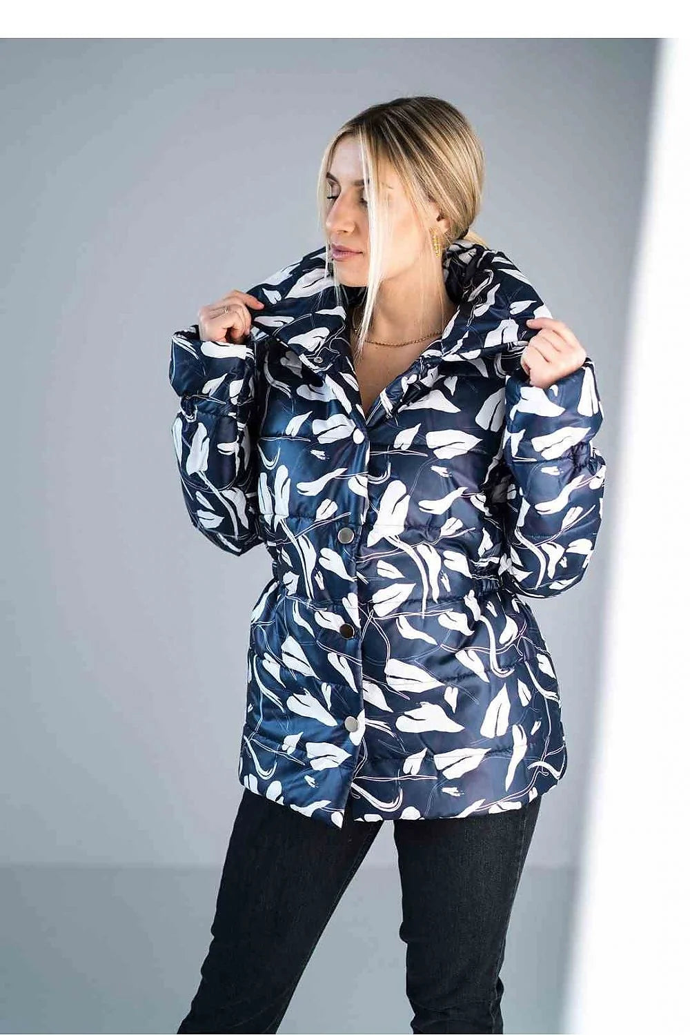Veste matelassée brillante pour femme longueur hanche col montant style moderne polyester 100 %