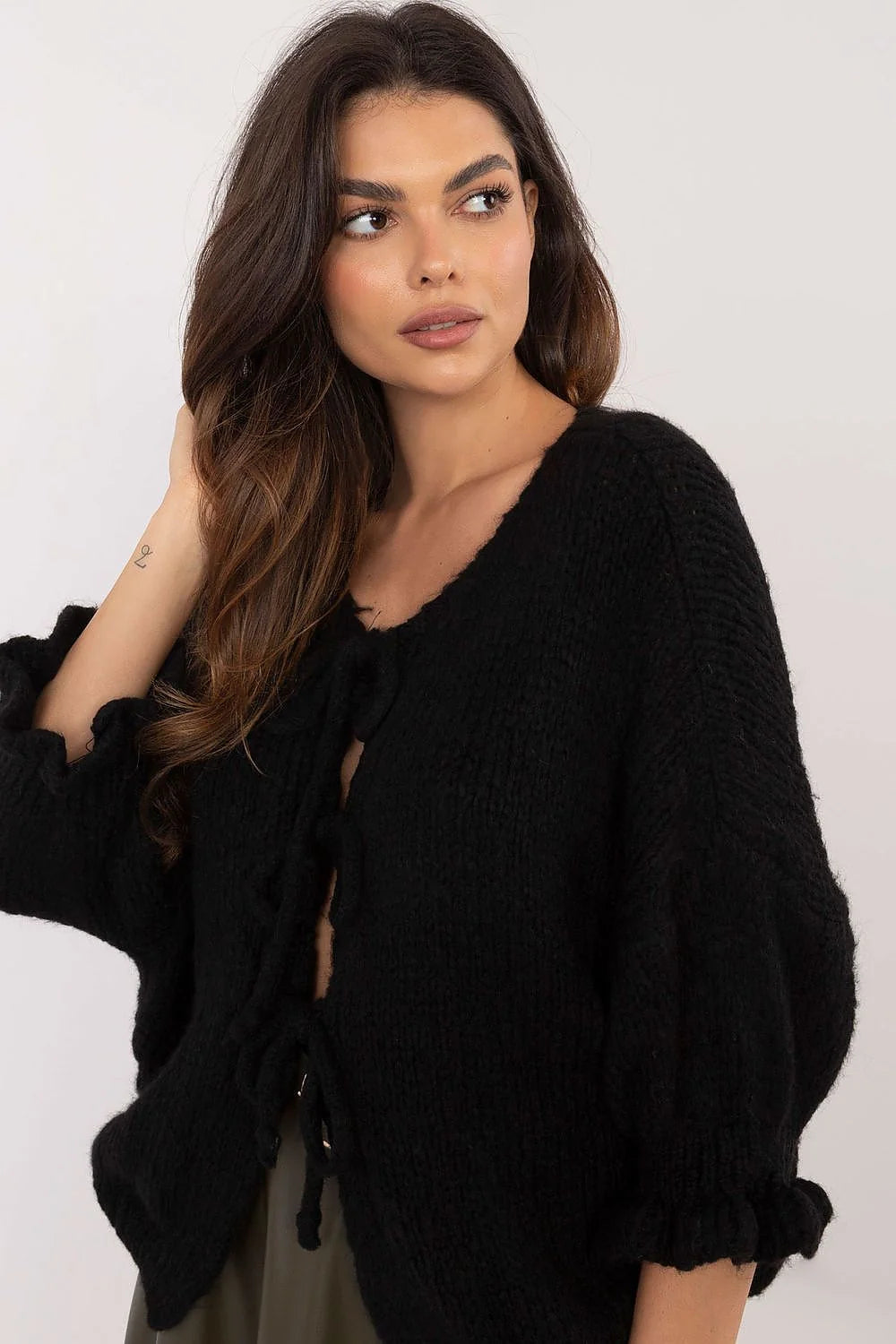 Cardigan pour femme Italy Moda en acrylique doux, style décontracté, fermeture à trois cordons, couleur noire, manches 3/4, longueur standard, mode universelle