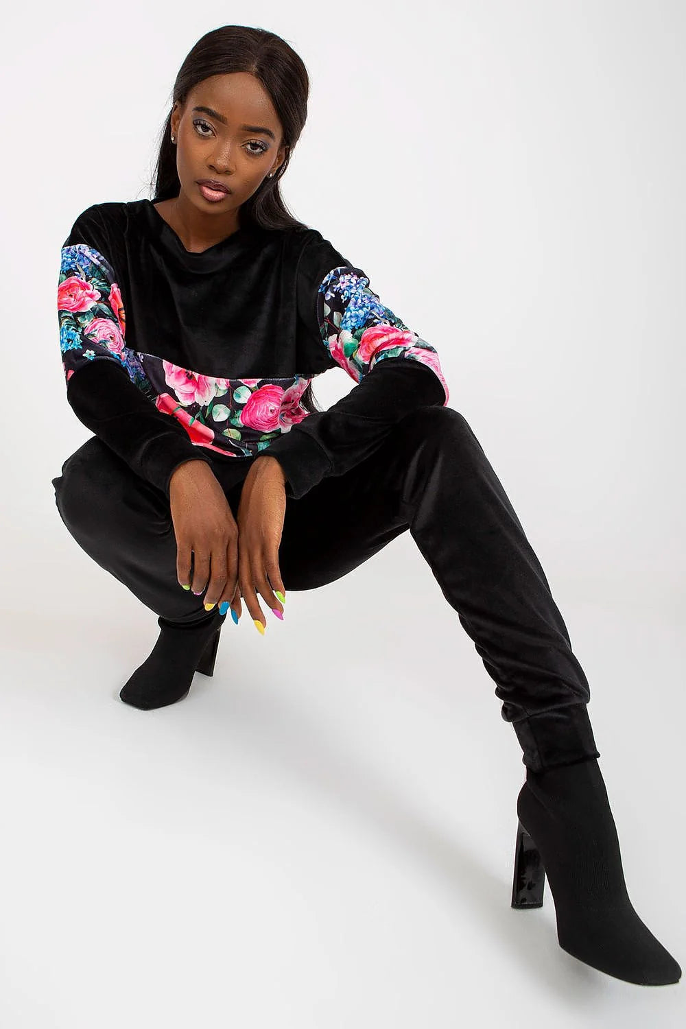 ensemble décontracté femme Rue Paris manches longues motifs floraux multicolores ivoire pantalon ajusté coupe relaxed col rond