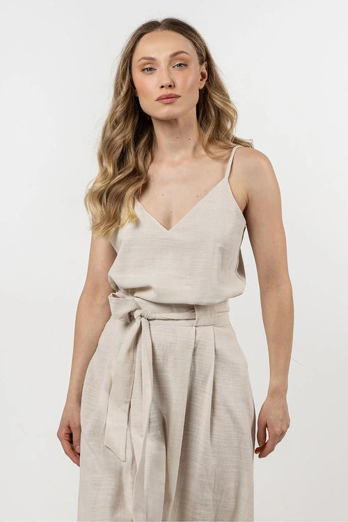 Ensemble débardeur et pantalon assortis en coton 100% beige clair style minimaliste col V bretelles fines ceinture à nouer coupe évasée femme été