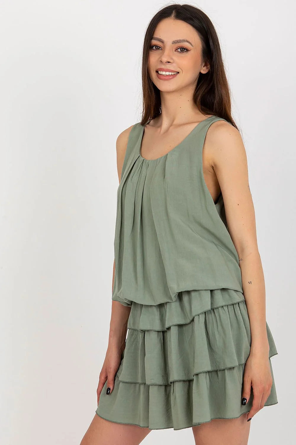 Robe d'été sans manches en viscose vert olive avec volants et plis taille élastique femme
