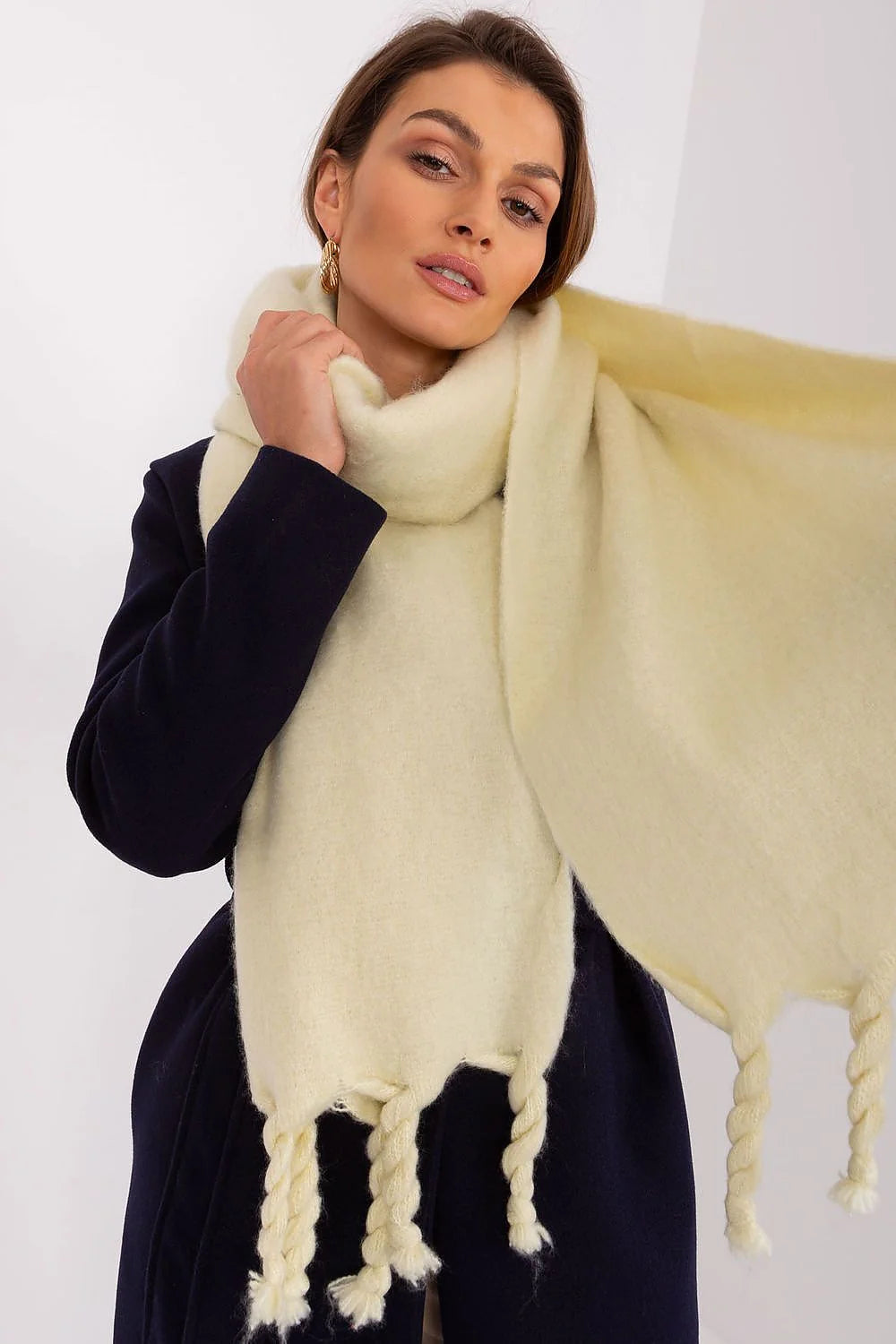 Écharpe enveloppante en laine douce crème clair pour femmes, franges torsadées, style polyvalent automne hiver