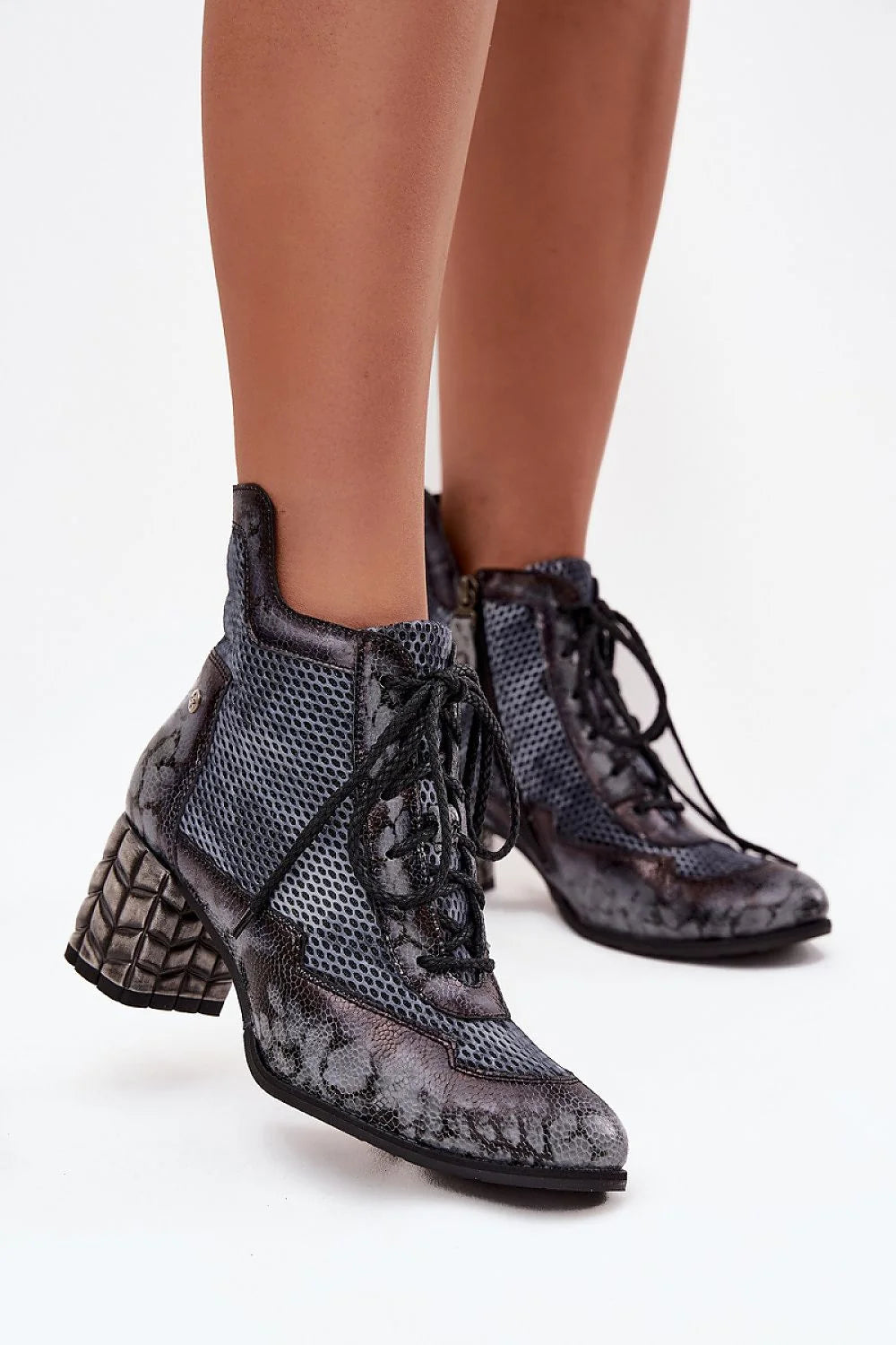 bottines femme Maciejka cuir naturel métallisé serpent pointu talon bloc sculpté motif géométrique lacées zippée mesh confortable automne