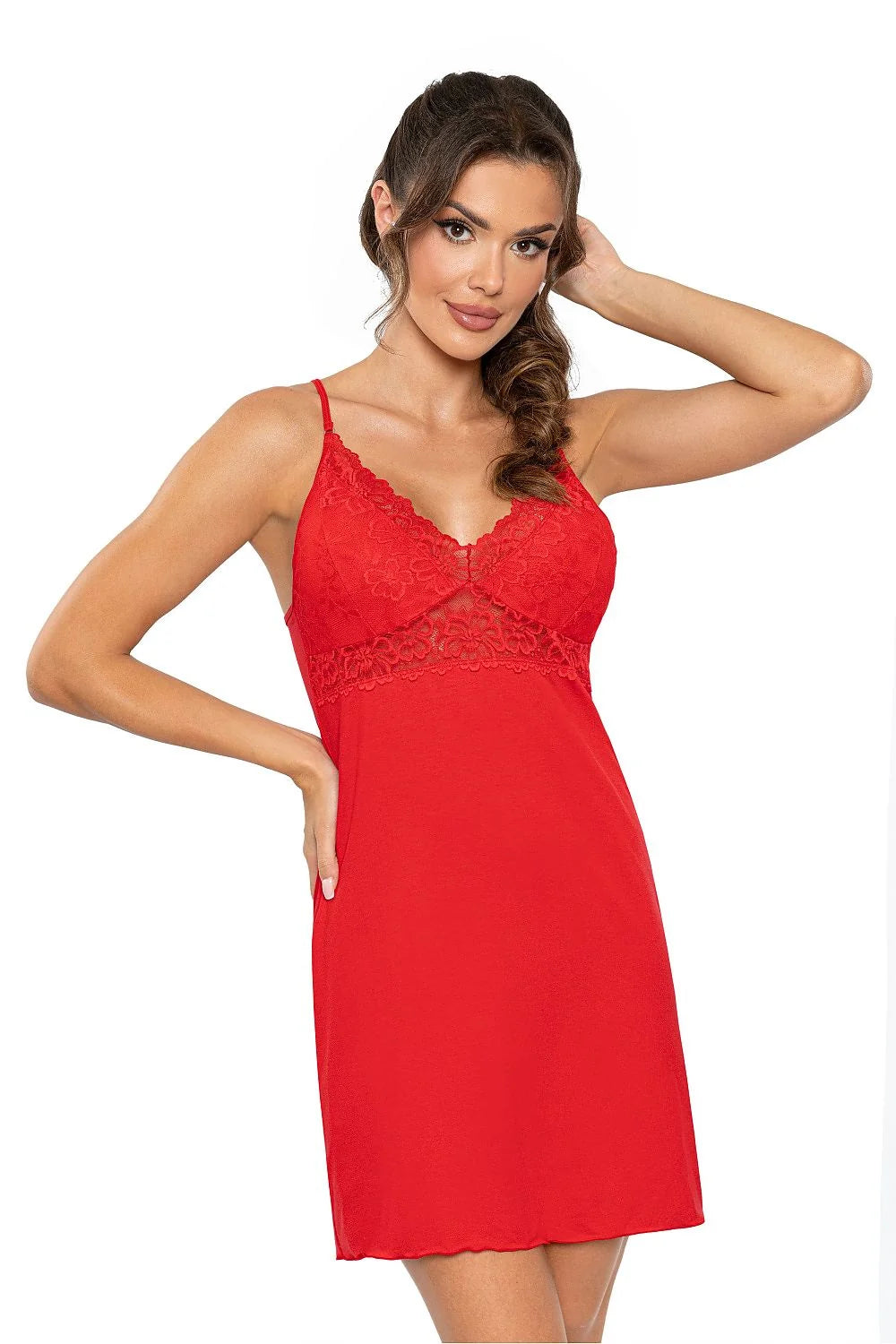 nuisette chemise nuit rouge vif viscose dentelle florale décolleté plongeant bretelles fines ajustables empire souspoitrine jupe fluide courte