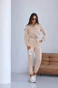 Ensemble pour femme chemise pantalon nude style casual chic coupe fuselée ceinture intégrée elastique cheville matériau jersey coton mode été 2023