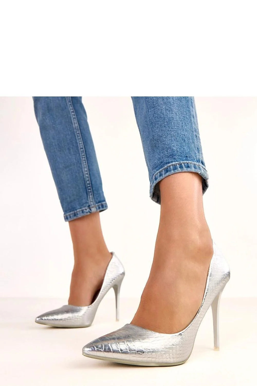escarpins femme talons aiguilles 11cm bout pointu métallisé argenté effet croco embossé similicuir semelle synthétique confortable soirée glamour brillant