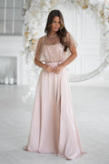 robe longue soirée rose poudré fines bretelles tulle pailleté veste satinée ceinture fleur jupe fluide fente latérale élégante