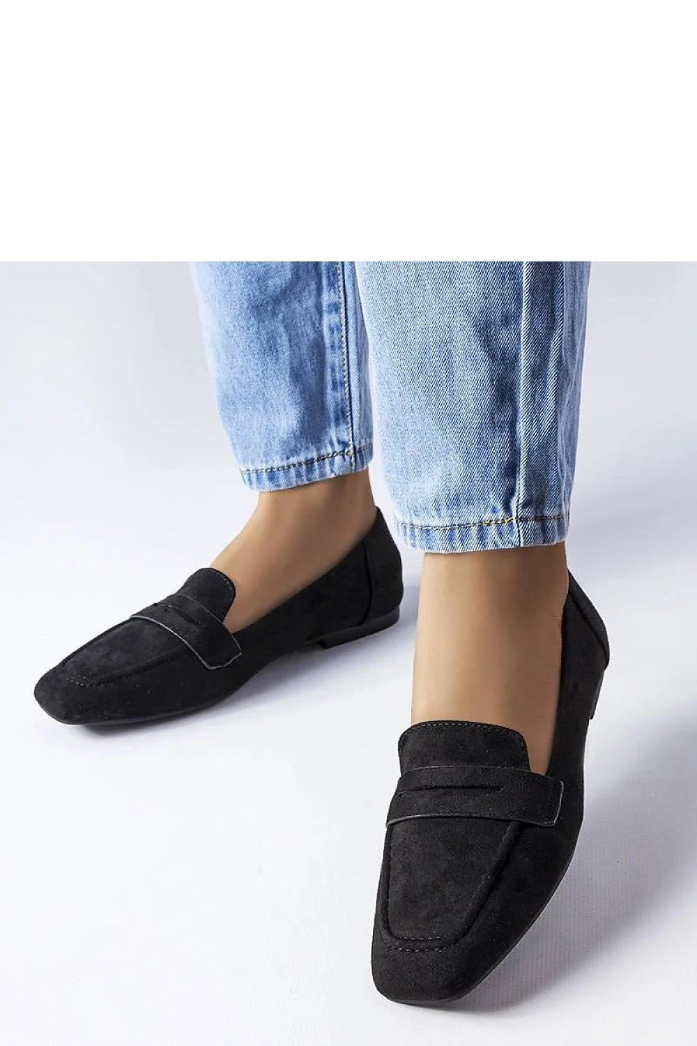 Moccasins pour femmes en daim noir style intemporel confortable talon plat fermeture à enfiler occasion quotidienne et semi-formelle