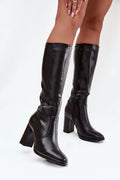 bottes montantes simili cuir noir lisse talon poteau stable haut bout légèrement pointu fermeture zippée doublure fourrure semelle discrète élégantes