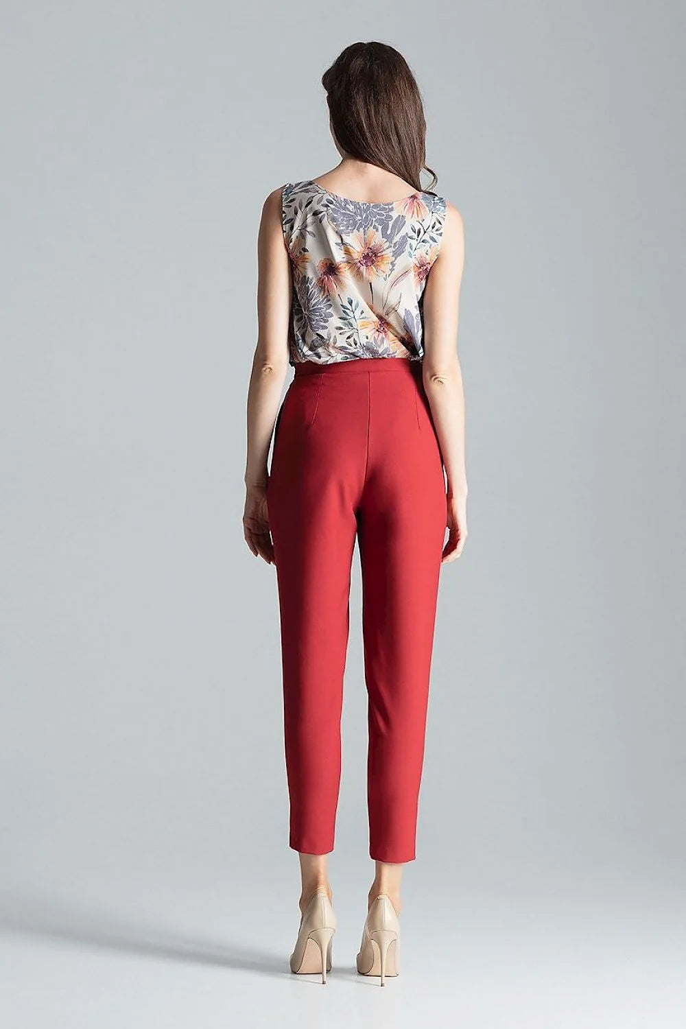 Pantalon taille haute rouge vif en coton élégant ajusté avec ceinture intégrée pour femme moderne