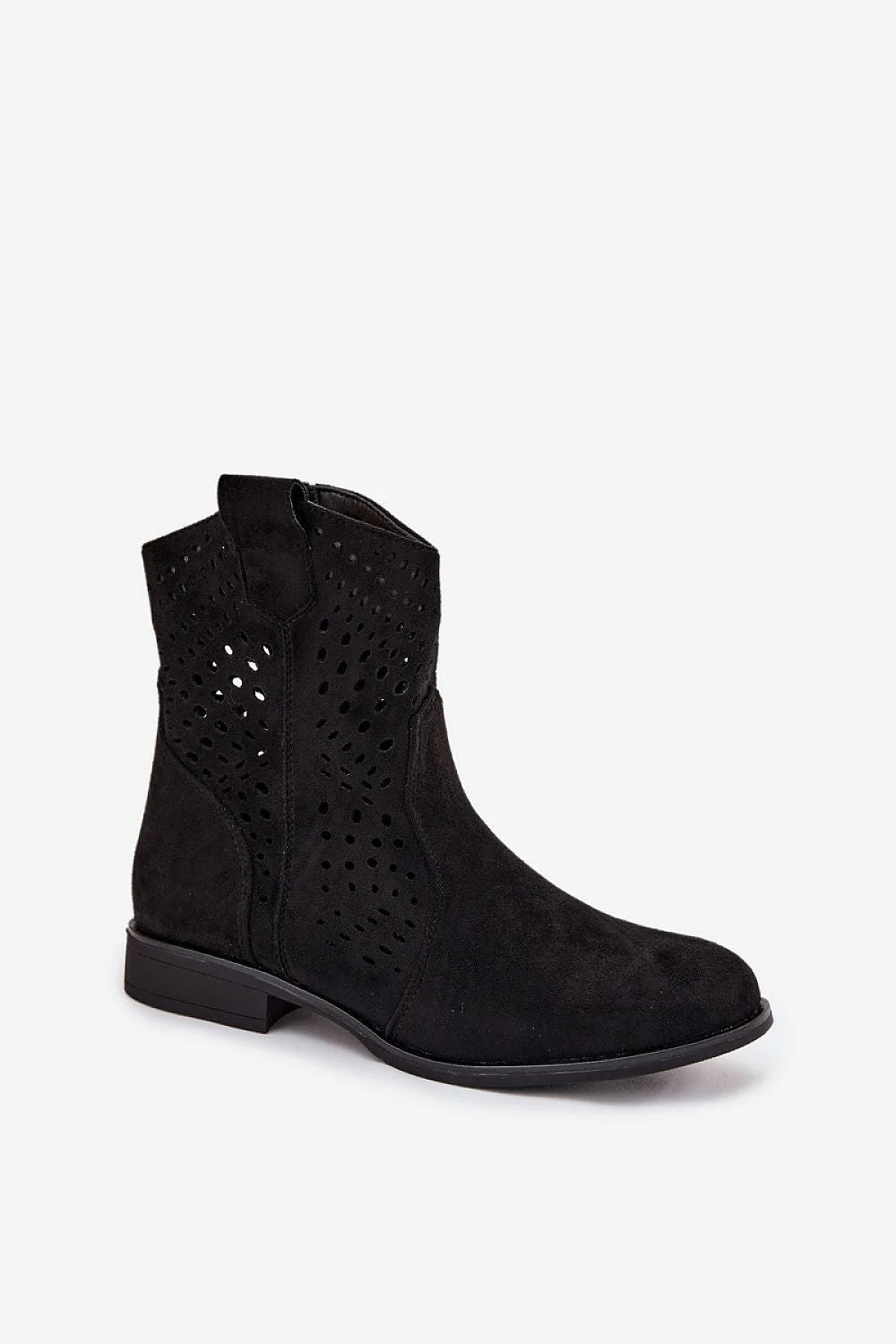 bottines femme suédine écologique noires perforées ajourées bohème chic bout arrondi tige ajustée fermeture zippée talon bas antidérapante doublure chaude