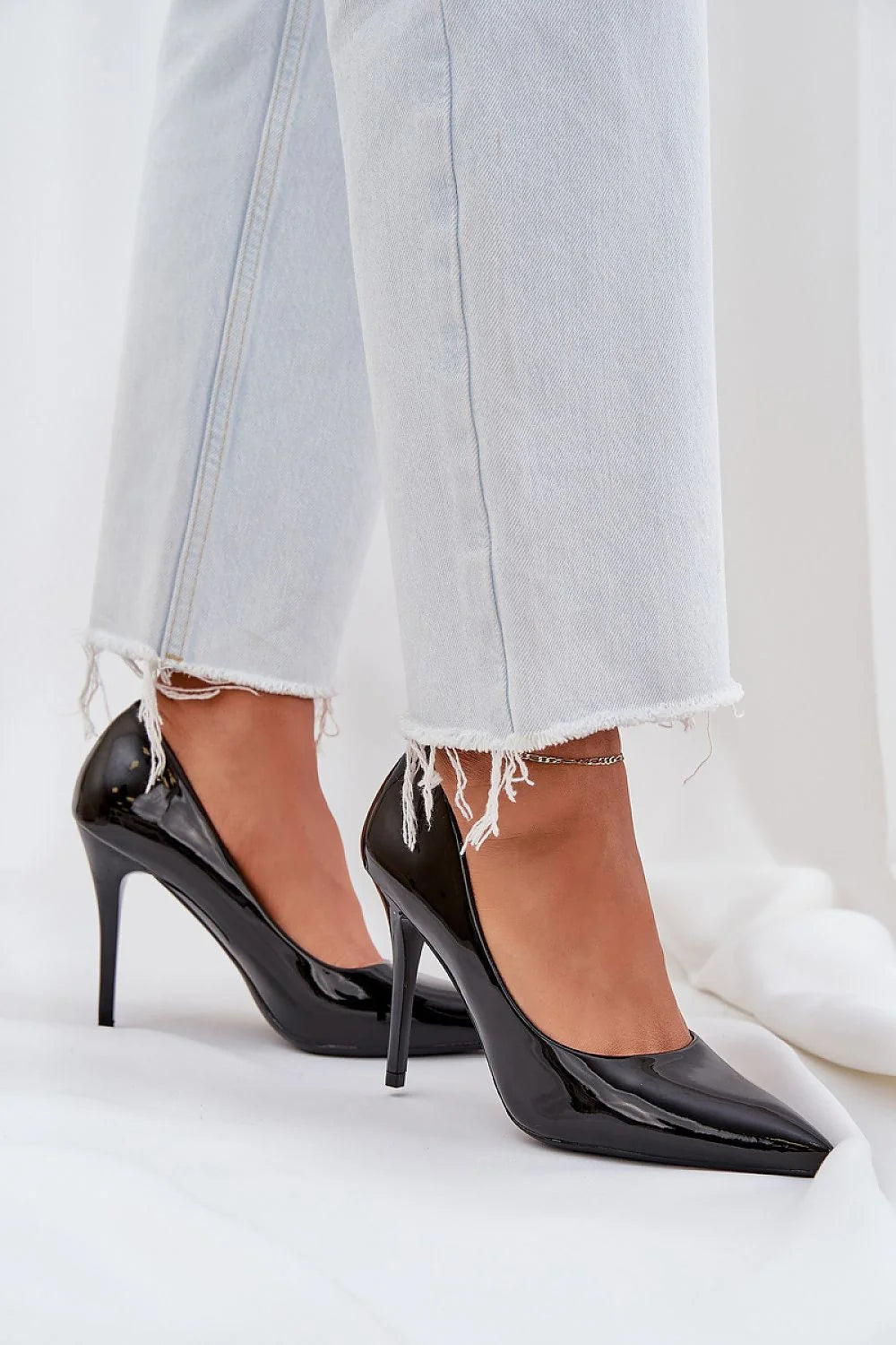 Talons hauts Step in style escarpins noirs vernis pointu stiletto 10.5 cm cuir artificiel femmes élégance occasion spéciale soirée affaires