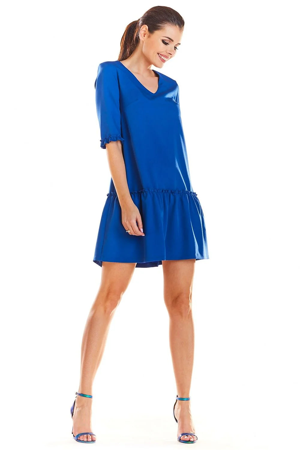 Robe polyester décontractée élégante rose vif encolure V manches trois-quarts ourlet volanté pour femmes modernes