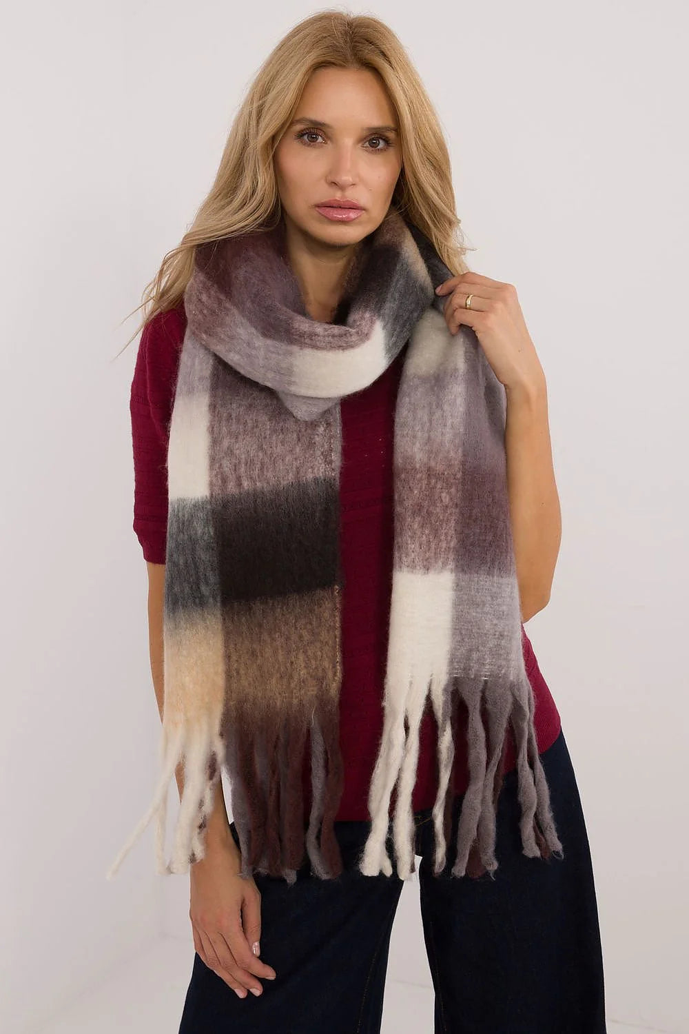 Écharpe classique pour femme à carreaux, luxueuse et douillette, idéale pour l'hiver, polyvalente et élégante