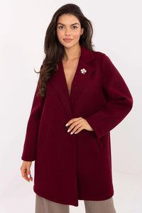 manteau femme mi long bordeaux lainage coupe droite col tailleur manches larges tombé structuré poches passepoilées broche fleurie léger