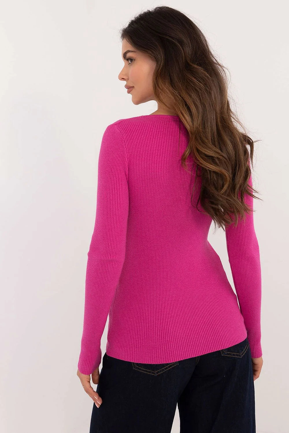 Pull pour femme en maille côtelée rose vif manches longues col rond boutons dorés décoratifs ajusté classe