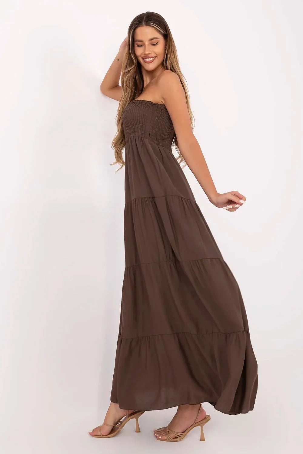 Robe de jour sans bretelles ample évasée smocks viscose lin brun chocolat été féminine élégante
