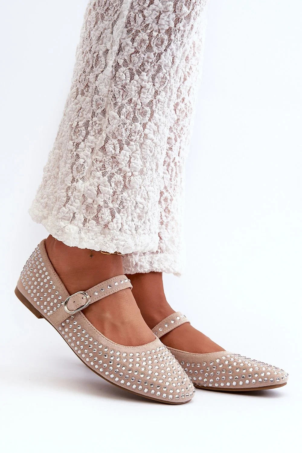 ballerines femme suédé écologique nude strass argentés pavage empeigne bride boucle métallique ajustable semelle caoutchouc plate talon petit élégant