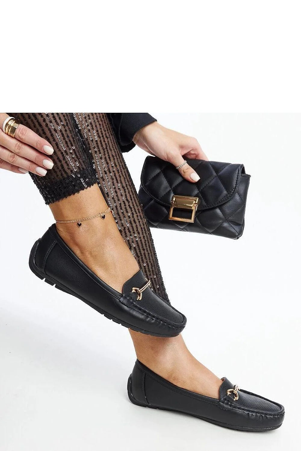 Mocassins pour femmes élégants en cuir noir à semelle basse, design intemporel, confortable, occasion décontractée ou professionnelle